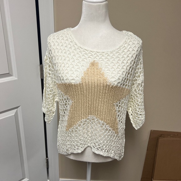 Crochet Top - Picture 3 of 4